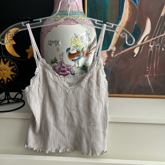 Forever 21 Tan Crop Camisole - Picture 13 of 15